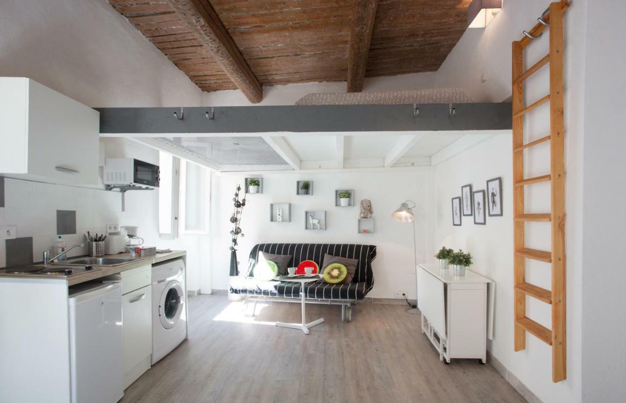 GregBnb-com - Filet suspendu ! - PARKING INCLUS - CLIMATISÉ - WIFI -15min Gare Toulon Exterior foto