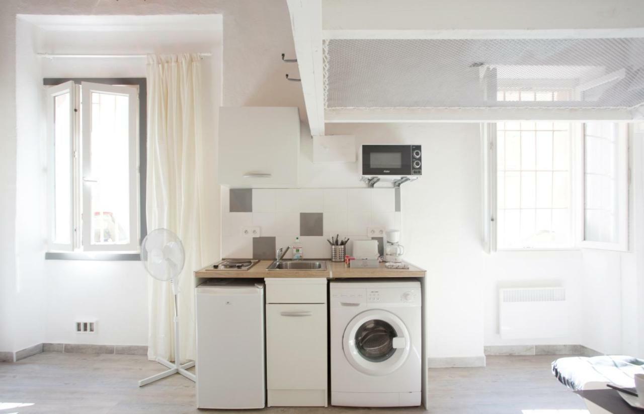 GregBnb-com - Filet suspendu ! - PARKING INCLUS - CLIMATISÉ - WIFI -15min Gare Toulon Exterior foto